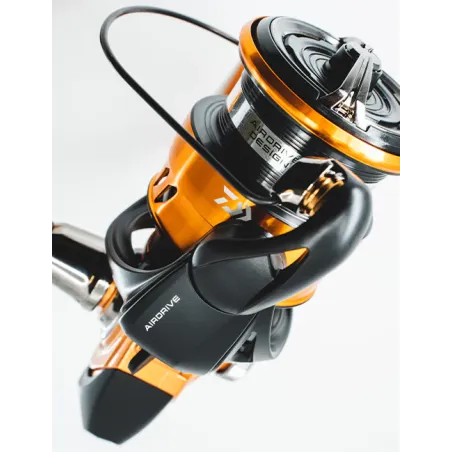 Carrete Daiwa Aird 23 LT -4000-C